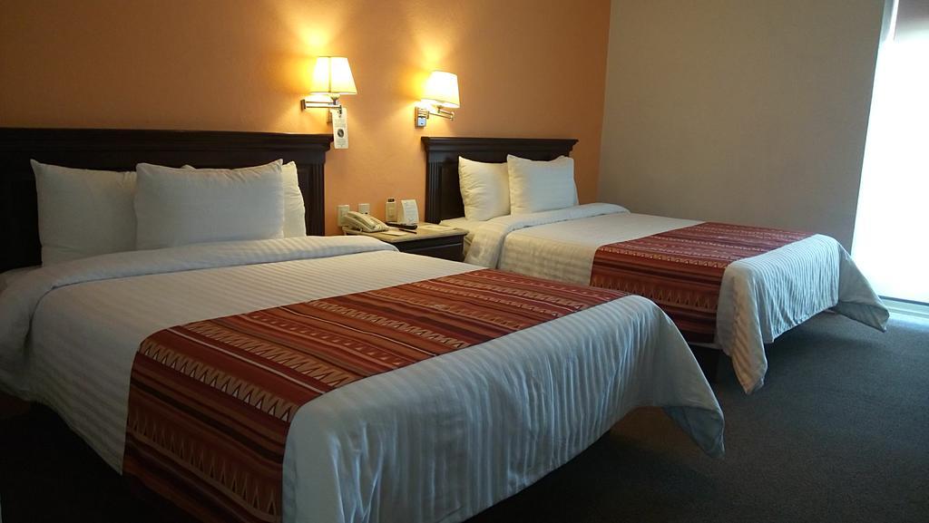 Hg Hotel Zapopan Kültér fotó