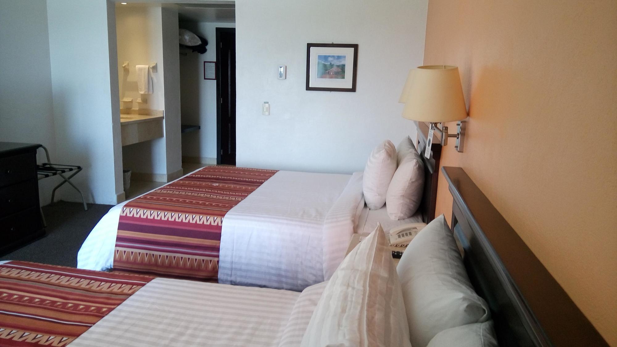 Hg Hotel Zapopan Kültér fotó