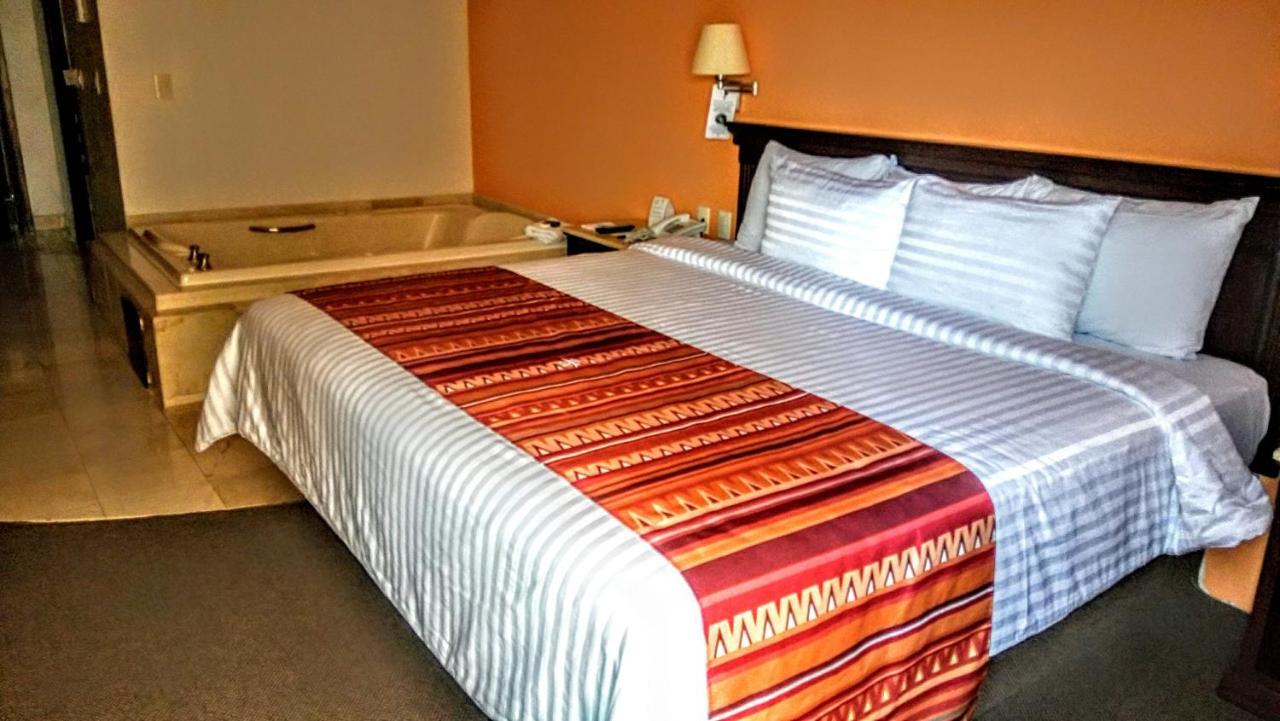 Hg Hotel Zapopan Kültér fotó