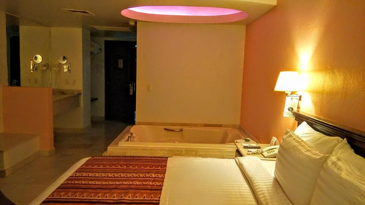 Hg Hotel Zapopan Kültér fotó